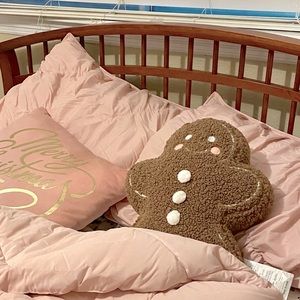Kirklands Gingerbread Pillow - Viral Gingerbread